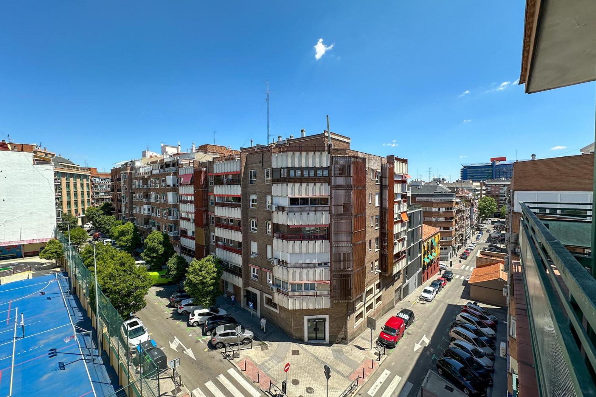Luminoso Apartamento Turistico En Chamartin Madrid Exteriör bild