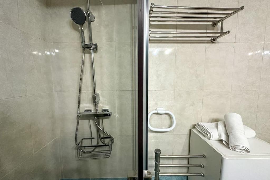 Luminoso Apartamento Turistico En Chamartin Madrid Exteriör bild